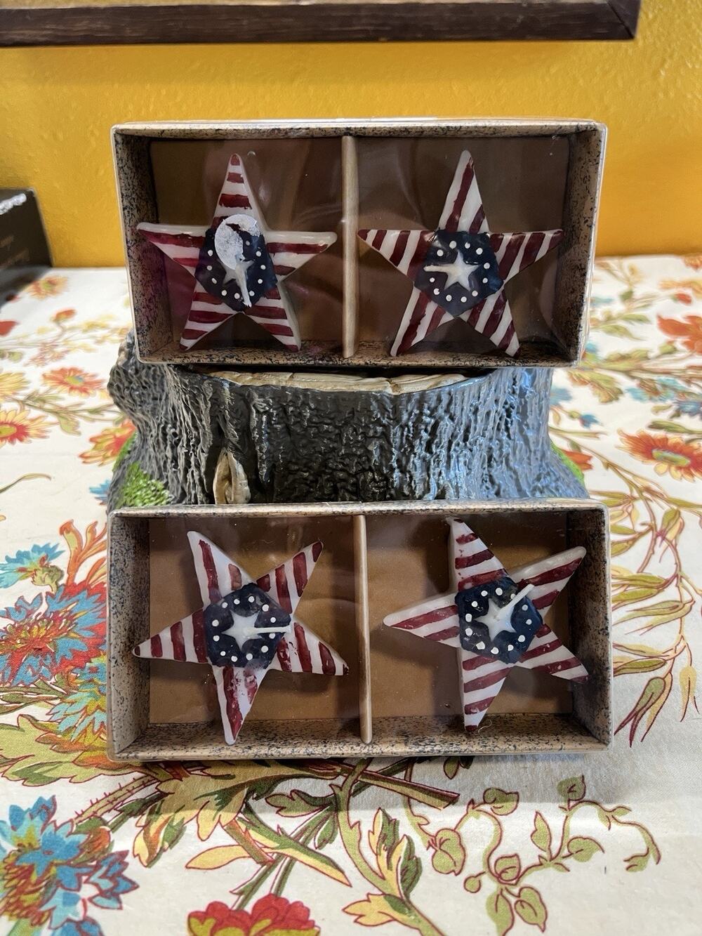Vintage Lot USA American Set Of 2 Floating Candles The Salem Collection